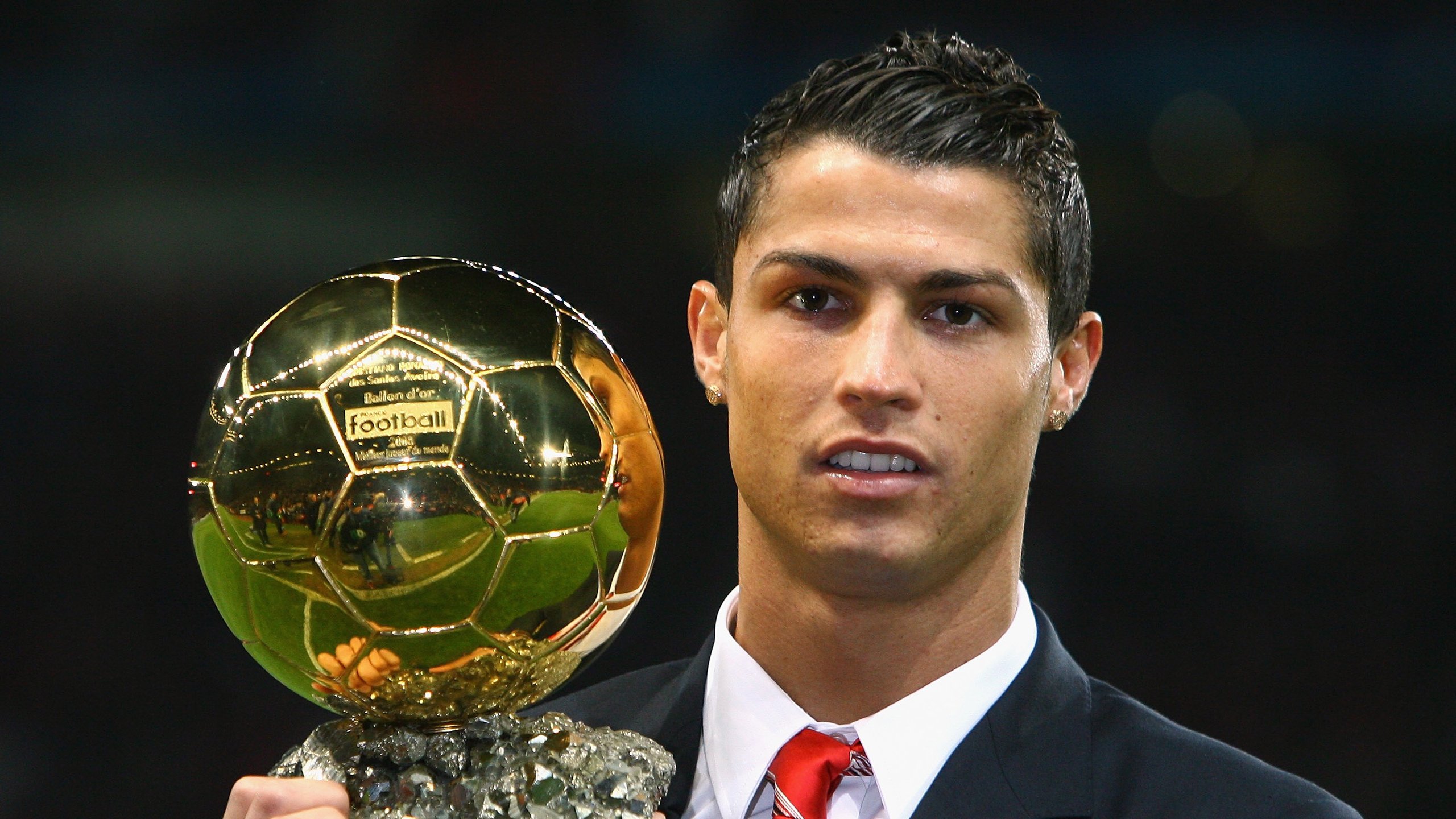 激烈对战:微小失误也可能决定胜负